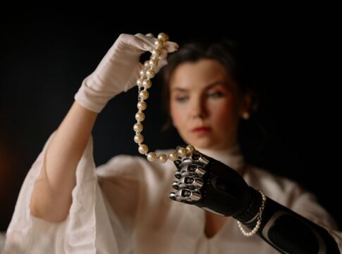 9 Bizarre Facts About How Pearls Form Inside Oysters — General trivia by Trivia Daily
