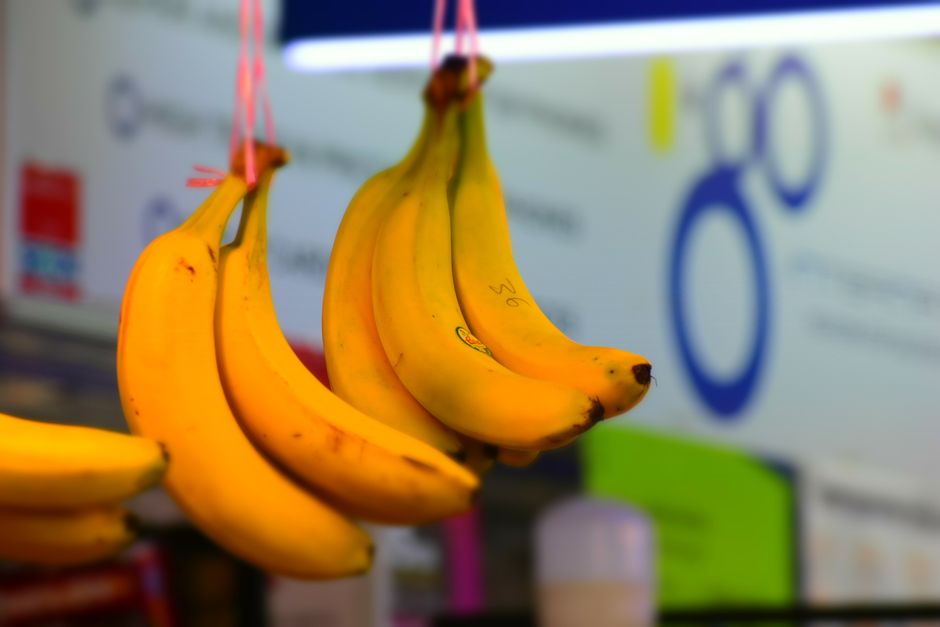 Why Banana Flavor Tastes Fake: The Extinct Fruit Story