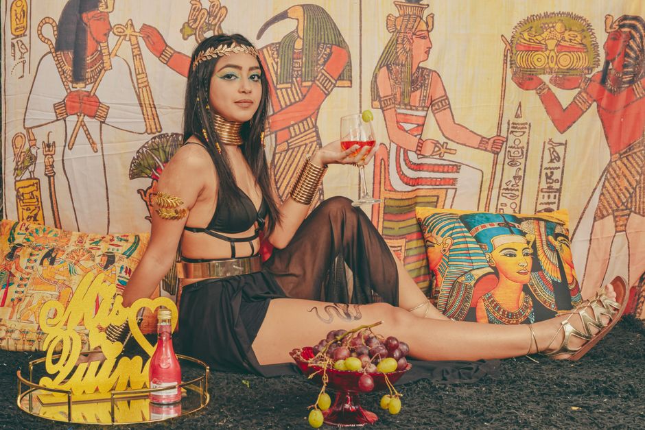 9 Fascinating Facts About Cleopatra’s Real Ethnicity