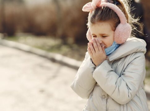 Why Humans Sneeze at Bright Light: The Photic Reflex — Odd Science/Facts trivia by Trivia Daily