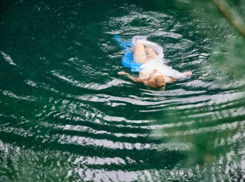 Why Dead Bodies Float After Days Underwater: Science — General trivia by Trivia Daily