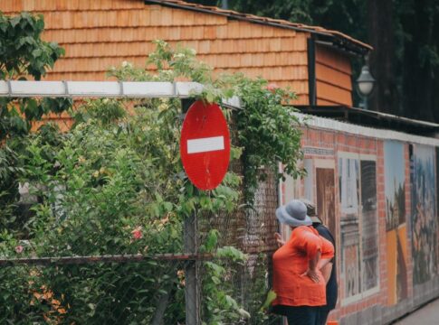 The Hidden Story of Why Stop Signs Are Octagonal — General trivia by Trivia Daily